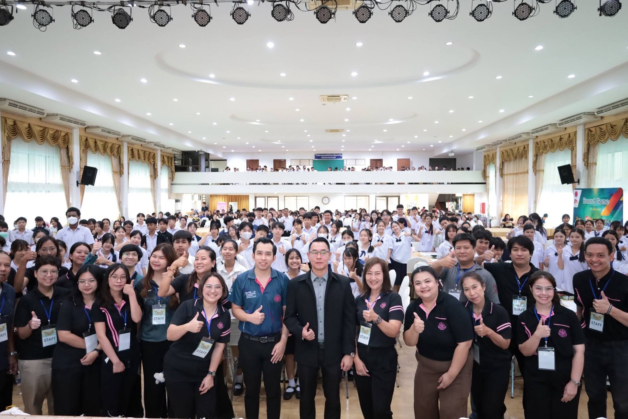 ภาพบรรยากาศการแข่งขันบอร์ดเกมเชิงวิชาการ ชิงถ้วยพระราชทานประจำปี 2569 food web สายใยอาหาร รอบภูมิภาค
